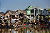 Tonle Sap - Kampong Phluk floating village - stilted houses